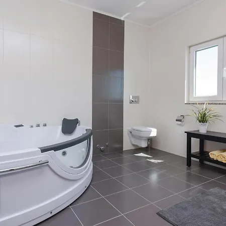 Four-bedroom In * Suhovare
