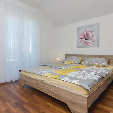 Four-bedroom In Casa de Férias *