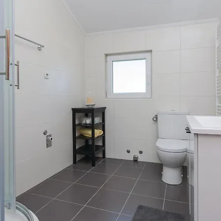 펜션 Stunning Home In Suhovare