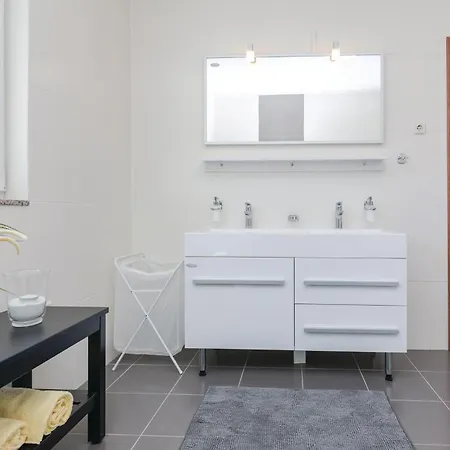 Amazing In With Kitchen Suhovare